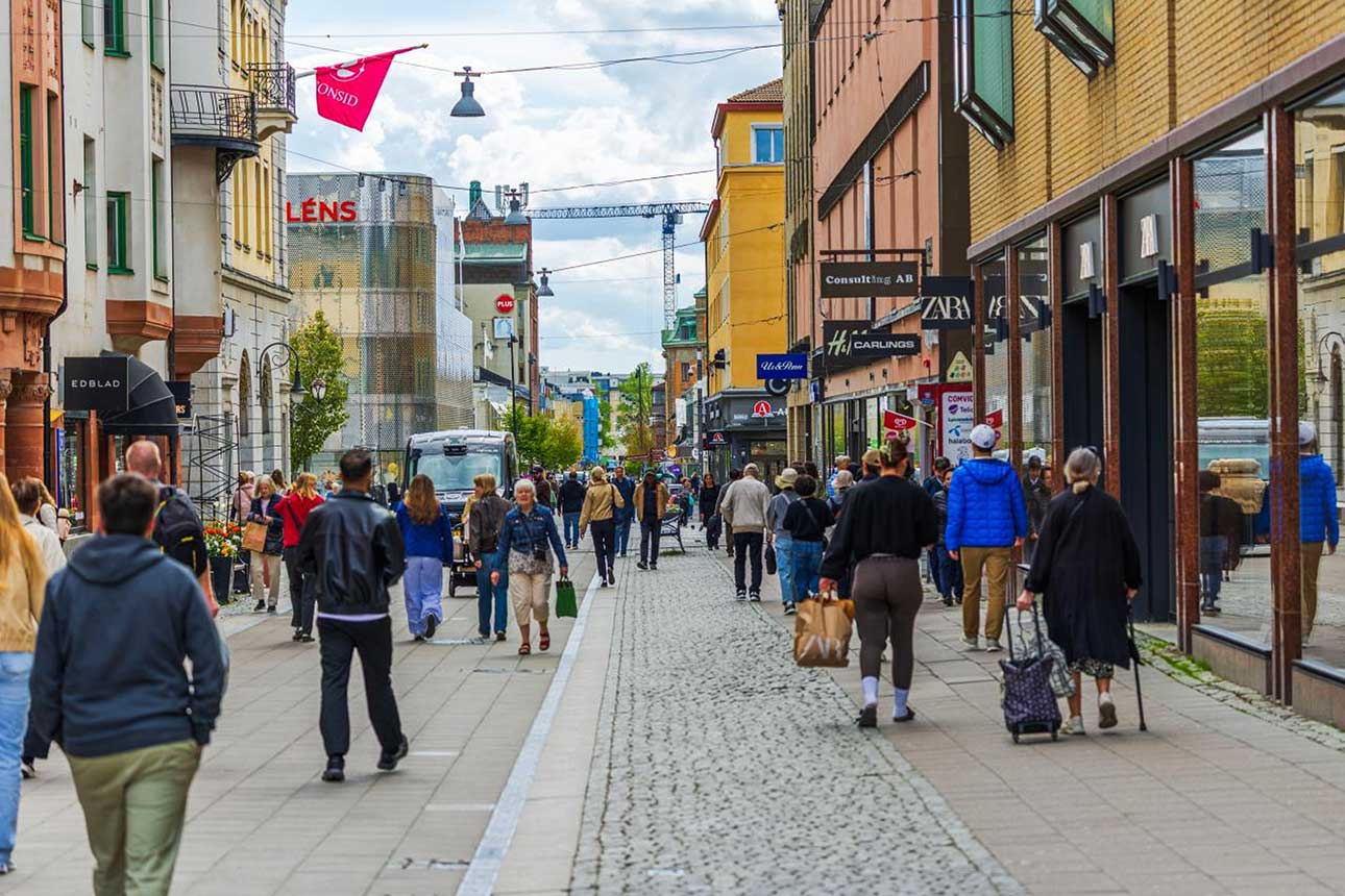 Skyltfönster eller entré till lokal butik