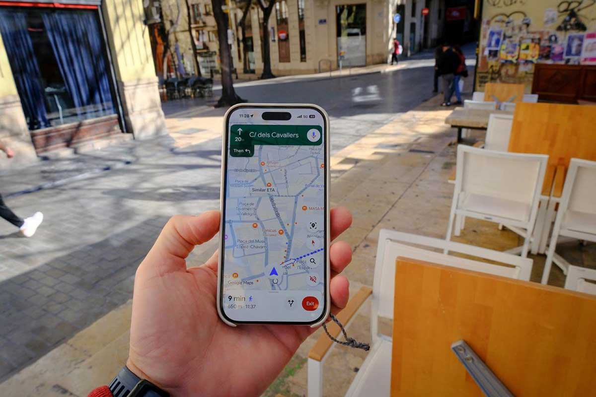 En karta över Skåne som visar hur ett lokalt företag syns högst upp i Google Maps 3-packet